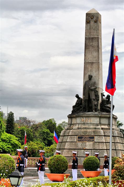 Rizal Park .